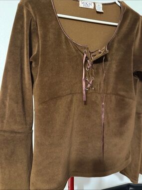 Brown Velvet Lace-Up Long-Sleeve Top